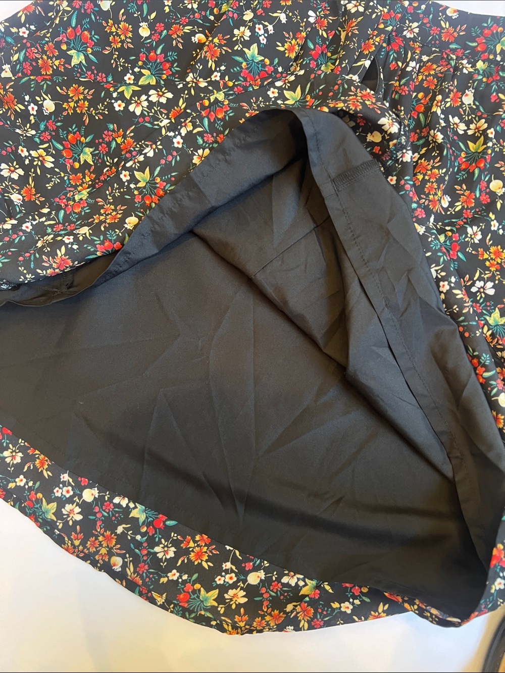 J Crew Mercantile Sz 6 Black Garden, Whimsy Floral Skirt - Multicolor Print - Picture 8 of 11